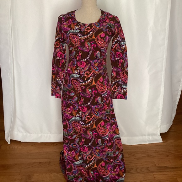 Vintage palsy print pink and brown dress - Picture 8 of 10